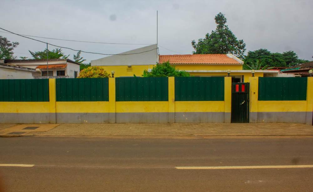 J Nova Lda Apartment Sao Tome Luaran gambar